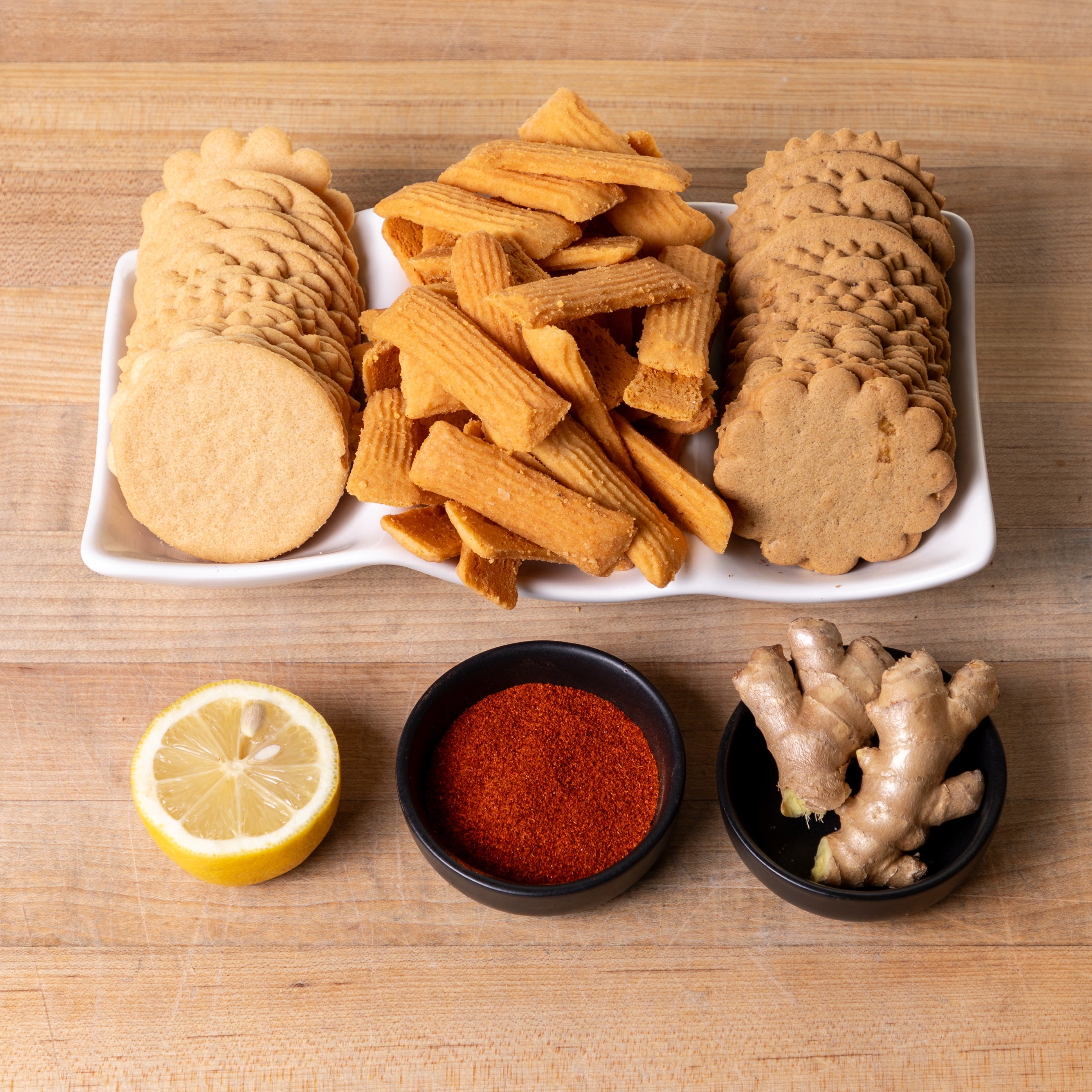 Sampler with Cheese Straws